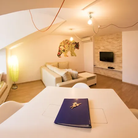 アパート フレッシュ クラクフ