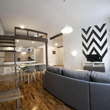 アパート フレッシュ *