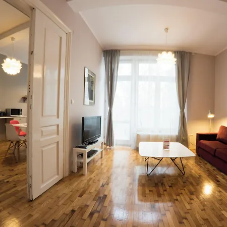 フレッシュ アパート