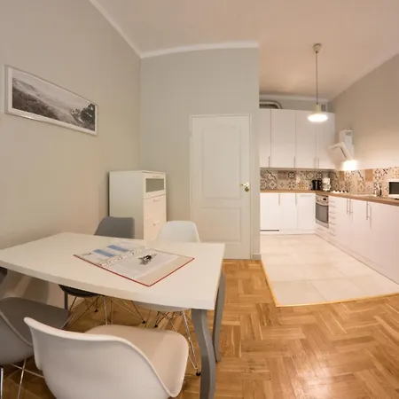 Fresh Apartment *