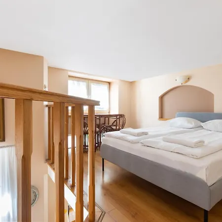 Fresh Apartment
