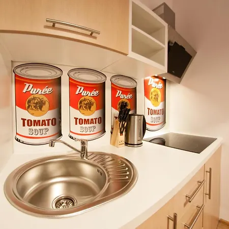 Fresh Apartment *