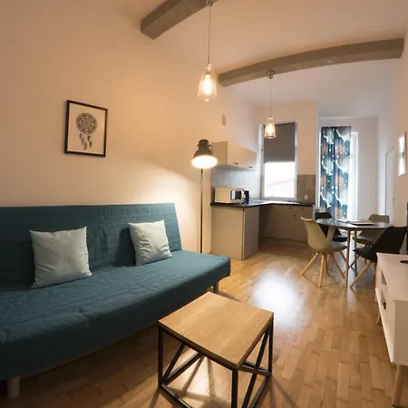 Fresh Apartment *